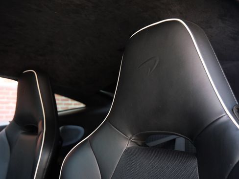 Used 2023 McLaren GT RWD image 21