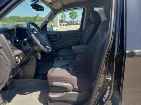 Used 2013 Honda Ridgeline Sport image 10