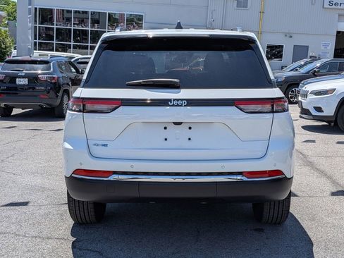 Used 2024 Jeep Grand Cherokee Limited 4xe AWD/4WD image 7