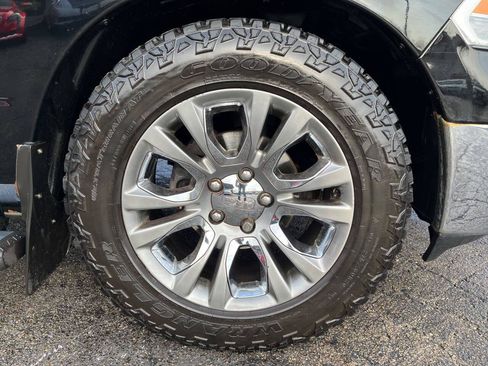 Used 2014 RAM 1500 Limited AWD/4WD image 16