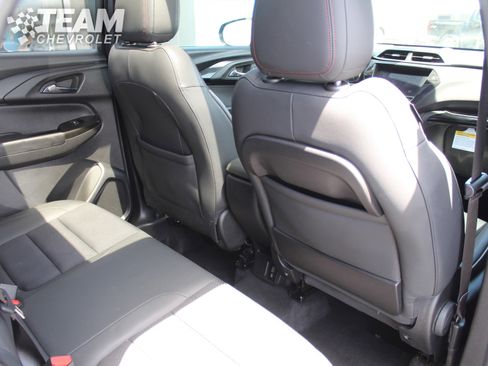 Used 2022 Chevrolet TrailBlazer RS w/ Sun and Liftgate Package AWD/4WD image 24
