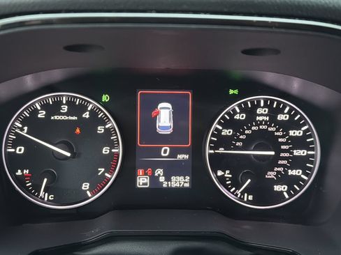 Certified 2025 Subaru Outback Premium AWD/4WD image 31