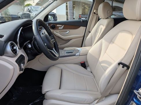 Used 2022 Mercedes-Benz GLC 300 image 11