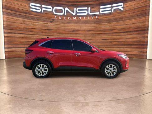 Certified 2024 Ford Escape Active w/ Tech Pack #2 AWD/4WD image 7