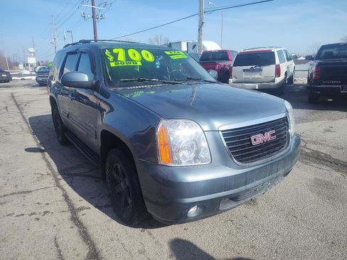 Used 2009 GMC Yukon SLT image 1