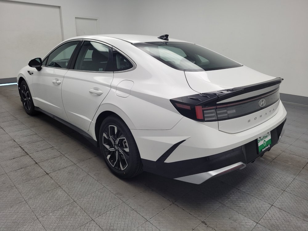 Used 2025 Hyundai Sonata SEL FWD image 5