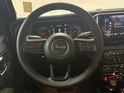 New 2026 Jeep Gladiator Mojave AWD/4WD image 12