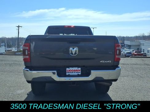 Used 2024 RAM 3500 Tradesman w/ Chrome Appearance Group AWD/4WD image 6