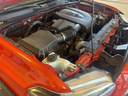 Used 2016 Toyota Tacoma TRD Sport w/ Towing Package image 48