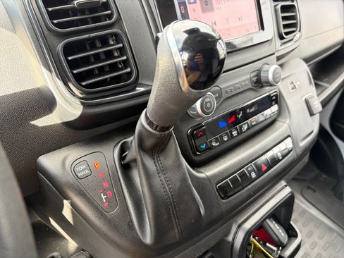 Used 2024 RAM ProMaster 2500 w/ Convenience Group FWD image 22