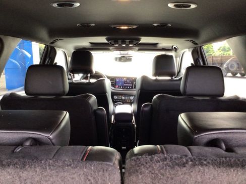 Used 2025 Dodge Durango GT AWD/4WD image 45