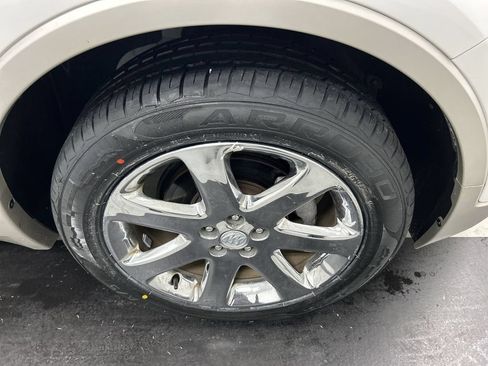 Used 2019 Buick Encore Essence w/ Experience Buick Package AWD/4WD image 8
