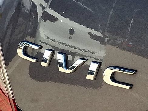 Used 2019 Honda Civic Sport image 27