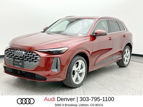 Used 2025 Audi Q5 Prestige AWD/4WD image 1