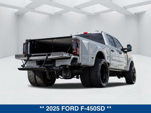 Used 2025 Ford F450 Platinum w/ Platinum Plus Package AWD/4WD image 30