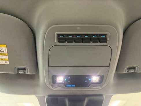 New 2026 Ford F250 XL w/ XL Chrome Package RWD image 15