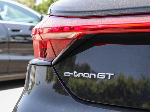 Used 2023 Audi e-tron GT Premium Plus AWD/4WD image 11