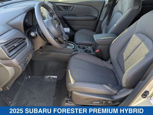 Certified 2025 Subaru Forester Premium image 29