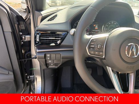 Used 2025 Acura RDX SH-AWD image 14