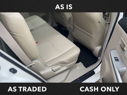 Used 2014 Toyota Prius V Five image 34