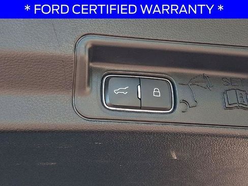 Certified 2022 Ford Explorer Limited AWD/4WD image 32
