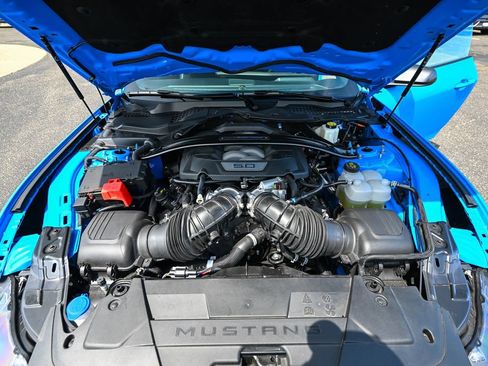 Used 2025 Ford Mustang Dark Horse w/ Dark Horse Handlin Package RWD image 17