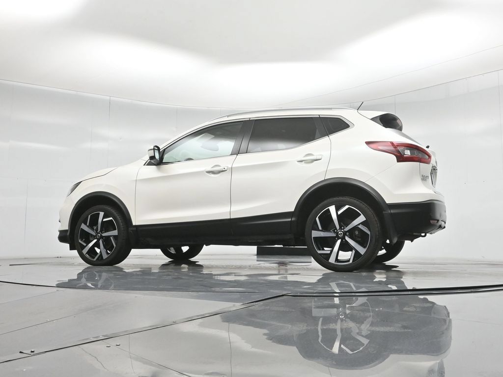 Used 2020 Nissan Rogue Sport SL w/ Premium Package FWD image 53