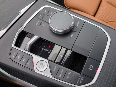 Certified 2026 BMW 330i Sedan w/ Premium Package RWD image 26