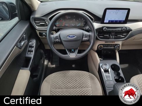 Certified 2020 Ford Escape SE FWD image 18