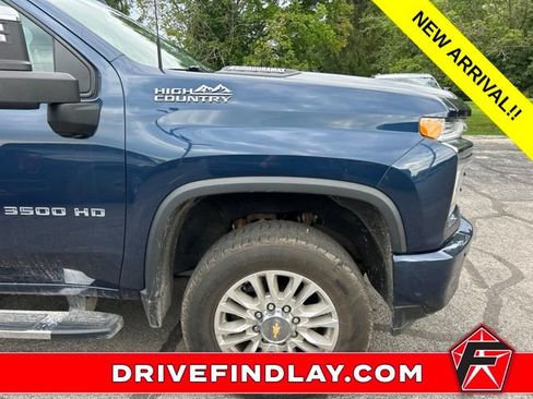 Used 2022 Chevrolet Silverado 3500 High Country w/ Z71 Off-Road Package AWD/4WD image 5