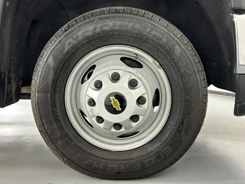 Used 2022 Chevrolet Silverado 3500 W/T w/ WT Convenience Package AWD/4WD image 29