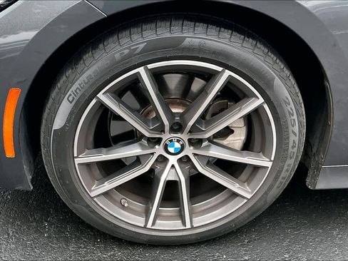Used 2020 BMW 330i Sedan w/ Premium Package image 12