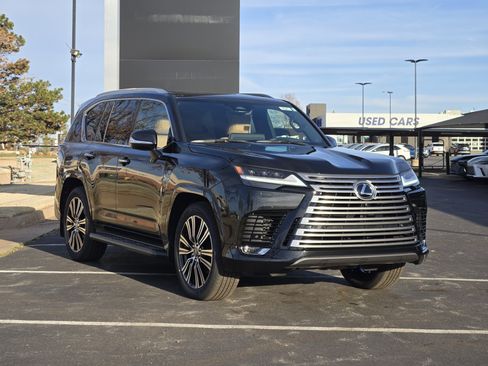 New 2026 Lexus LX 600 4WD w/ Accessory Package (2T) image 2