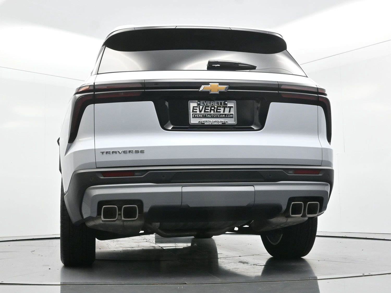 Used 2026 Chevrolet Traverse LT w/ Sun and Wheel Package FWD image 54