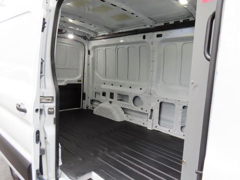 Used 2020 Ford Transit 250 Medium Roof image 14