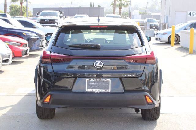 Certified 2025 Lexus UX 300h FWD image 20