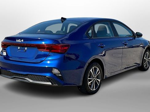 Used 2023 Kia Forte LXS image 10