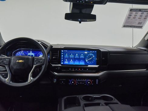 Used 2025 Chevrolet Silverado 1500 LT w/ Work Truck Package AWD/4WD image 31