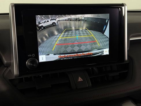 Used 2025 Toyota RAV4 SE AWD/4WD image 18
