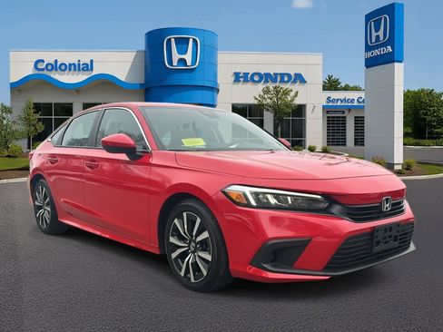 Used 2024 Honda Civic EX image 3