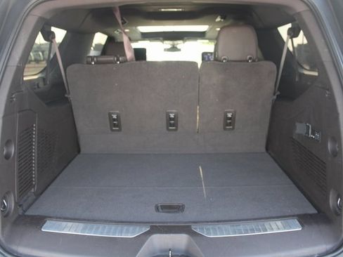 Certified 2021 GMC Yukon XL Denali w/ LPO, Illumination Package image 17