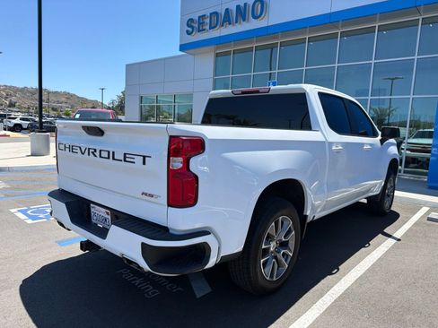Used 2022 Chevrolet Silverado 1500 RST AWD/4WD image 5
