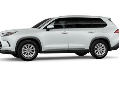 New 2026 Toyota Grand Highlander XLE image 3
