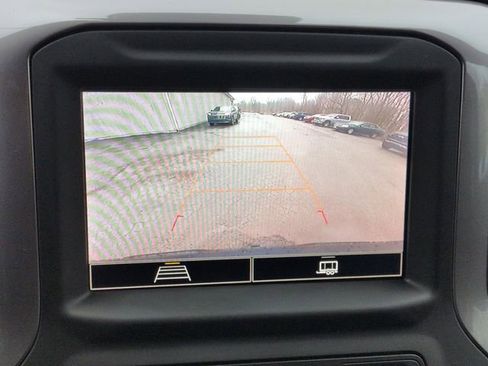 Used 2022 Chevrolet Silverado 1500 Custom image 16