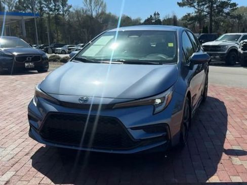 Used 2024 Toyota Corolla XSE FWD image 6