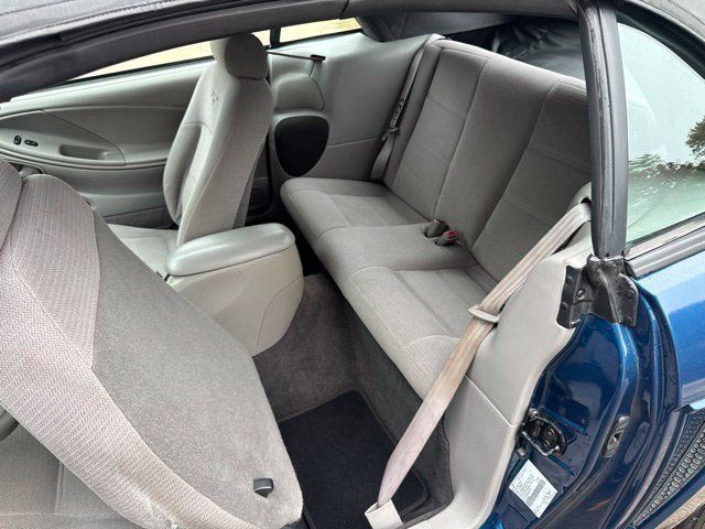 Used 1999 Ford Mustang Convertible RWD image 17