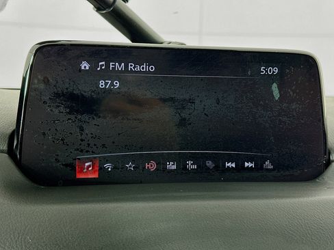 Used 2018 MAZDA CX-5 Touring FWD image 21