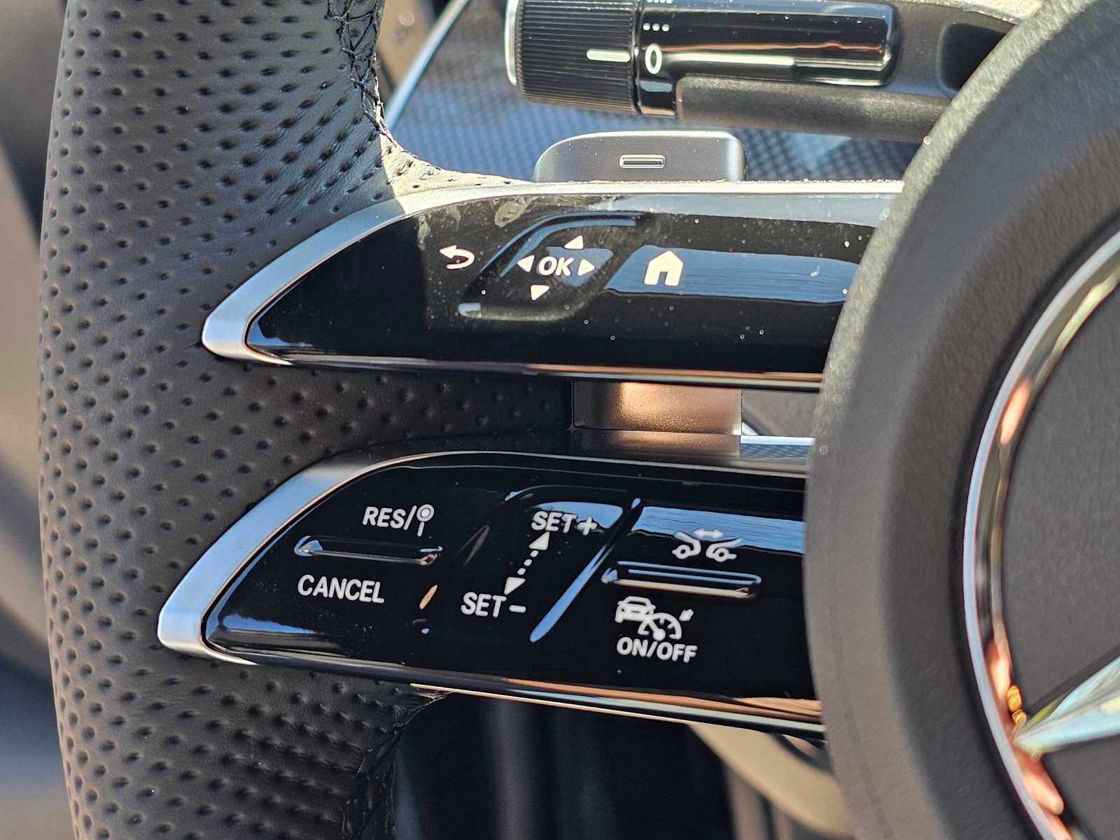 New 2027 Mercedes-Benz CLE 450 4MATIC Coupe image 24