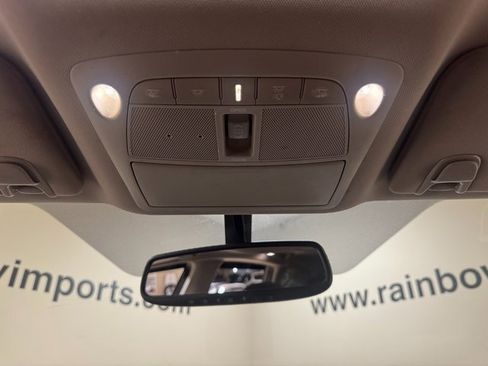 Used 2017 Nissan Murano SV w/ Premium Plus Package image 19