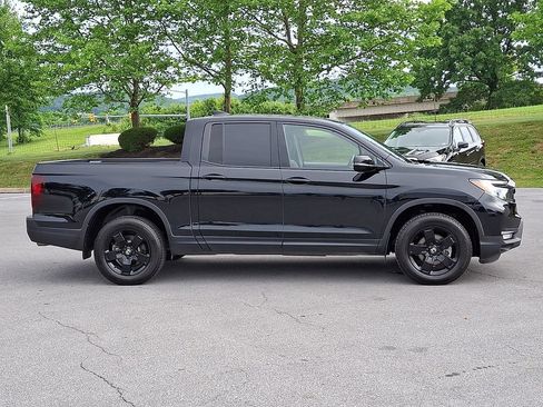 Certified 2024 Honda Ridgeline Black Edition image 10